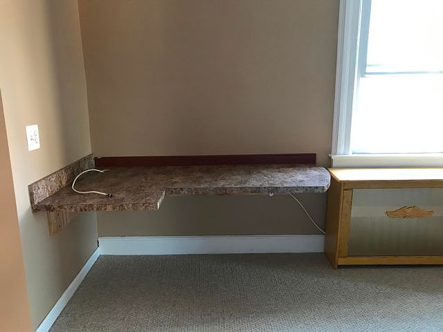 2nd image of 618 Cross Bay Blvd