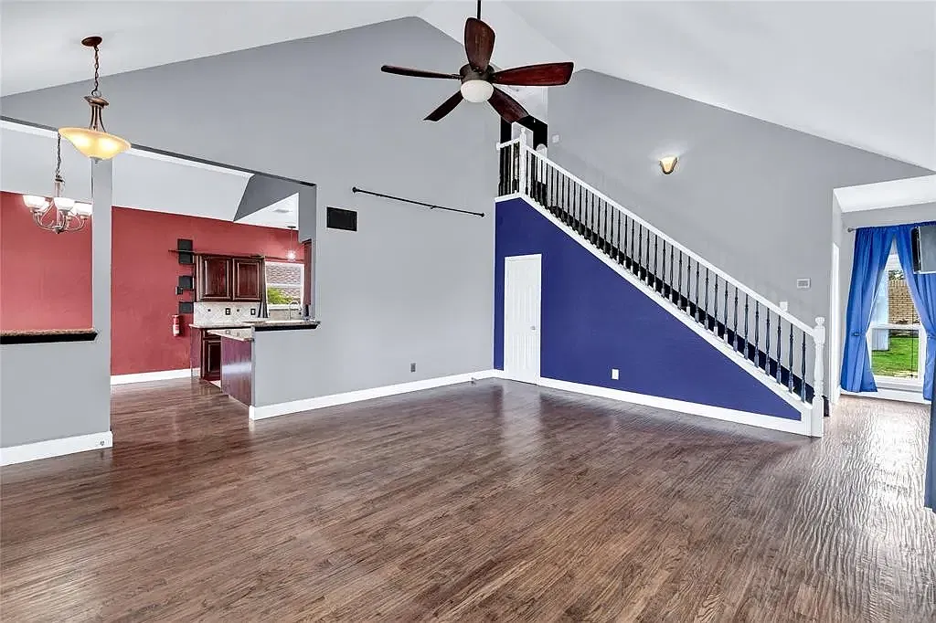 3 bed, 1461 sqft, $2,400 — Photo 4