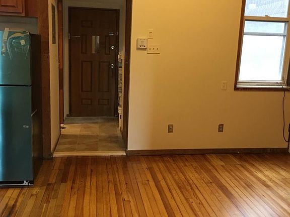 5th image of 362 Palisade Ave APT 2
