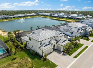 16226 Verilyn Cir, Naples, FL 34110