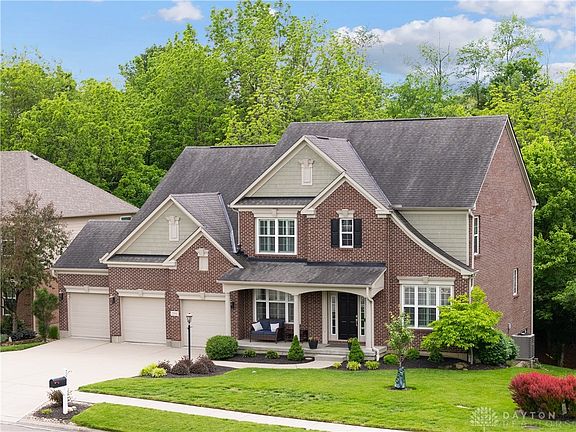 2nd image of 206 Thomas Paxton Ct