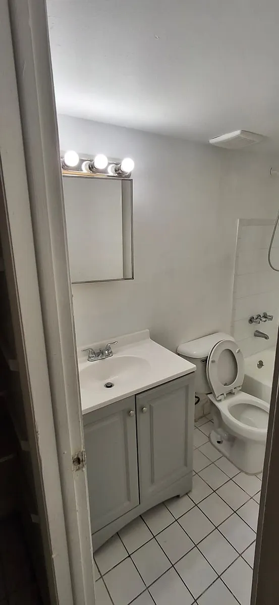 Photo 2 of 5 - 271 NW 177th St #106 - Miami Gardens, FL Building Photo - 271 NW 177th St #106