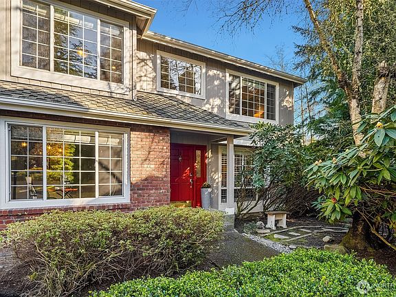 2nd image of 16040 SE 127th Place