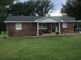 83 Cherokee Ave, Russell Springs, KY 42642