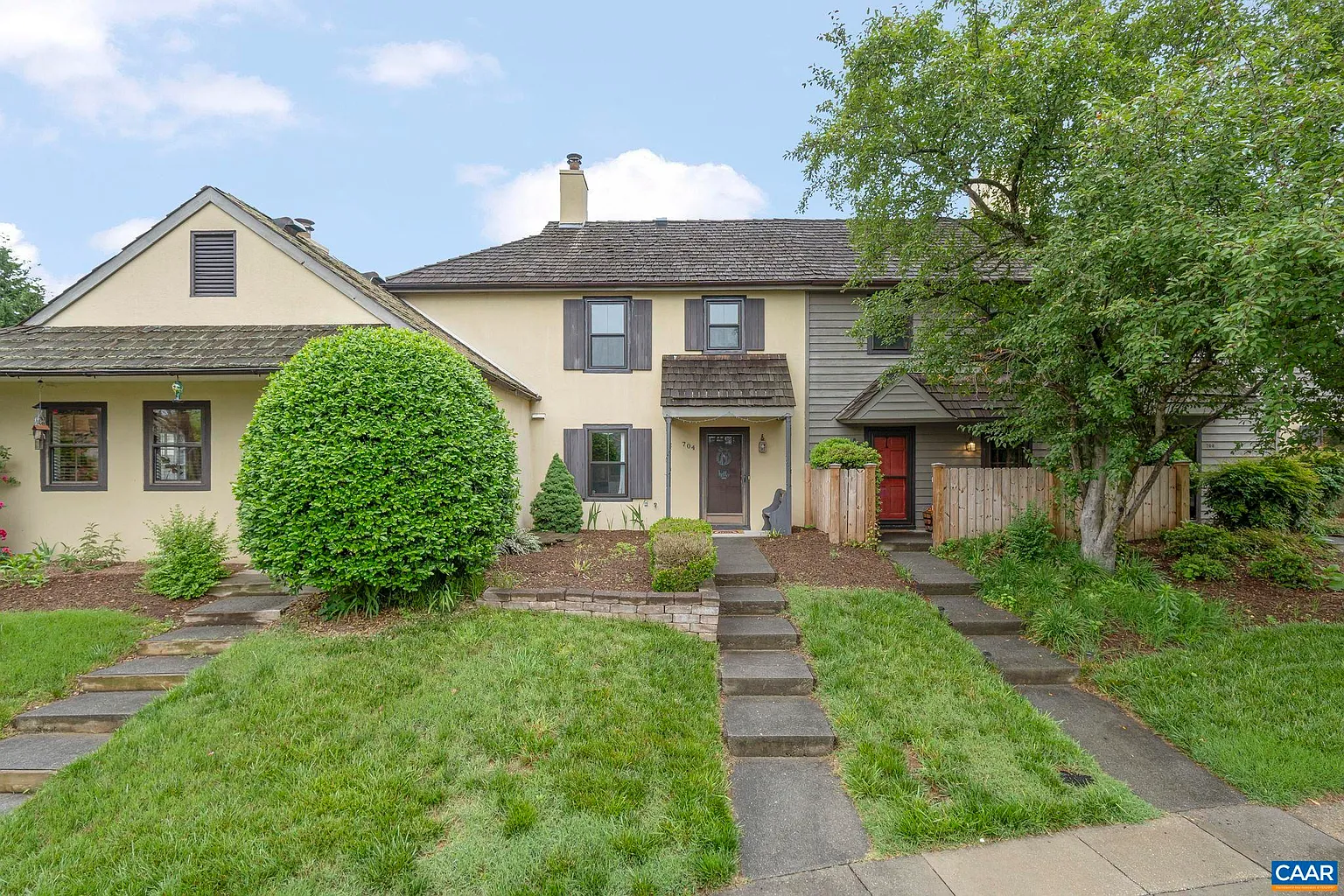704 Merion Grn photo 1