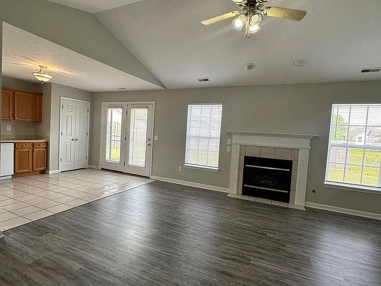 3749 Ellison Dr — Photo 1