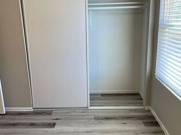 5th image of 465 W Ivyglen St Unit 13-125