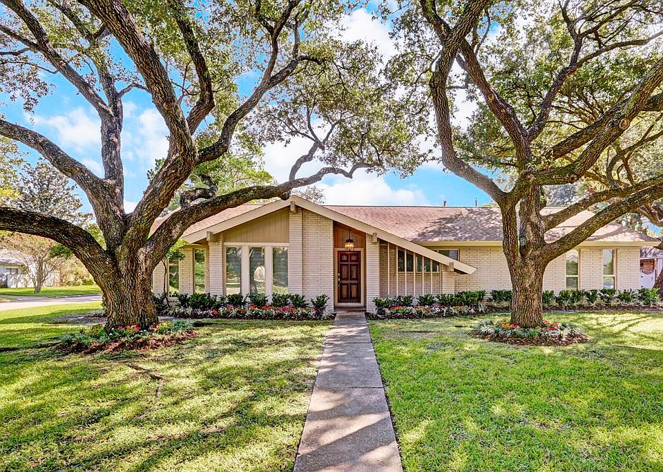1st image of 2314 Moss Hill Dr