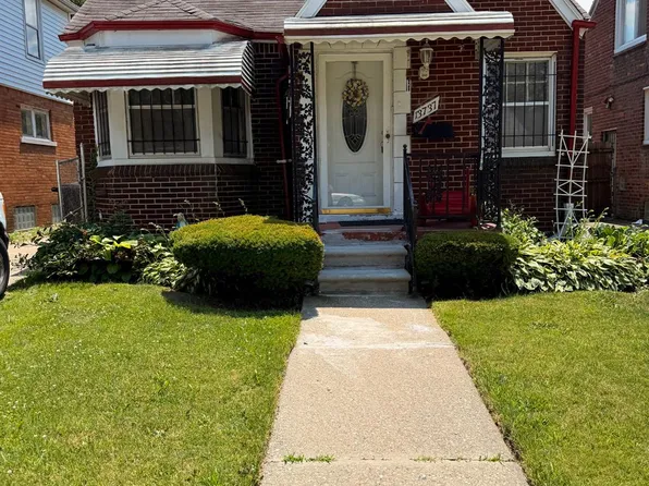 13731 Wadsworth St, Detroit, MI 48227