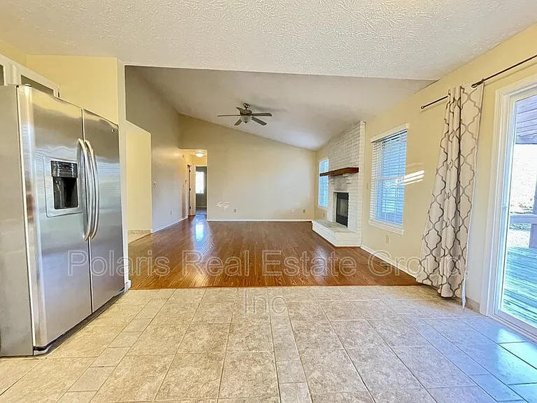 978 Spring Meadow Dr — Photo 13