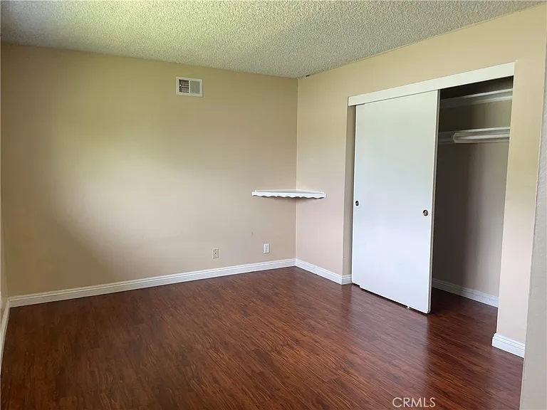 2240 Electra Ave — Photo 5