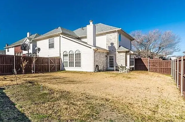 1612 Chester Dr — Photo 11