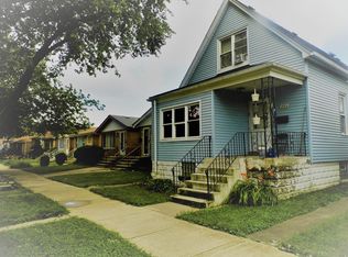 10916 S Green Bay Ave, Chicago, IL