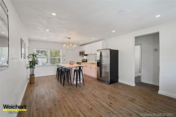 1st image of 15789 NE 19th Pl