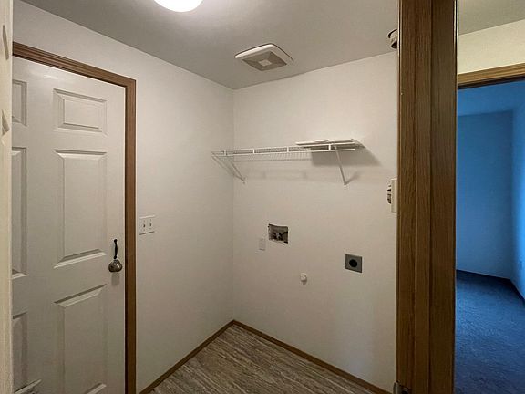 5th image of 6318 105th Pl NE