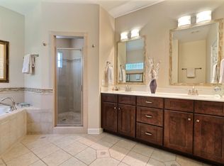 8 Cedar View Dr, Savannah, GA 31410