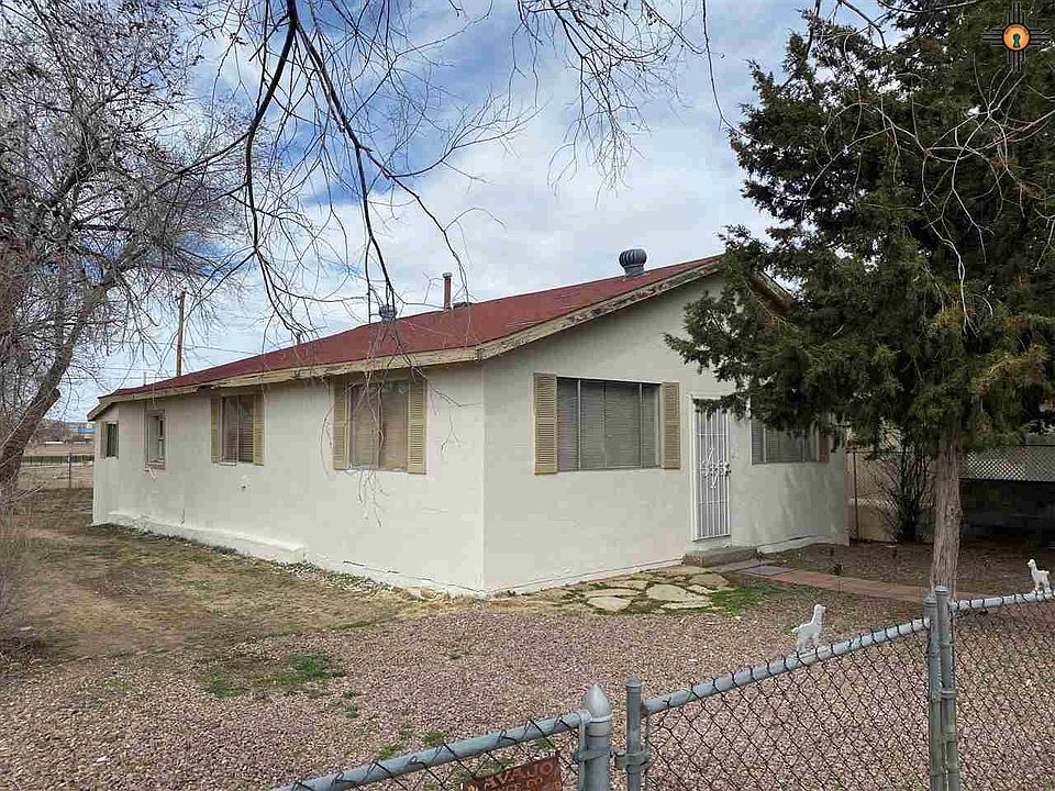1st image of 804 W Logan Ave