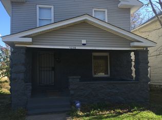3229 College Ave, Kansas City, MO 64128