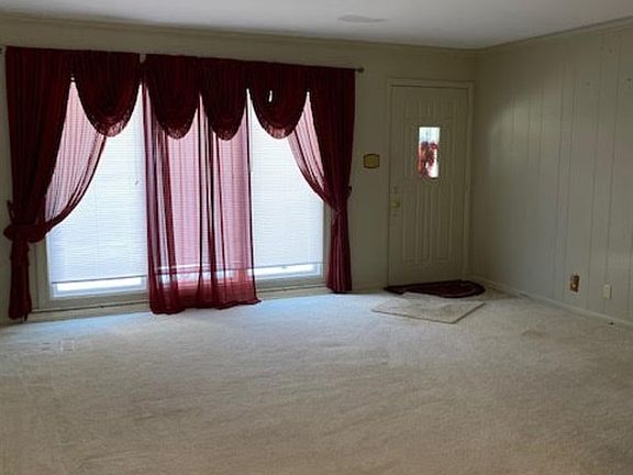 2nd image of 1102 N 38th St