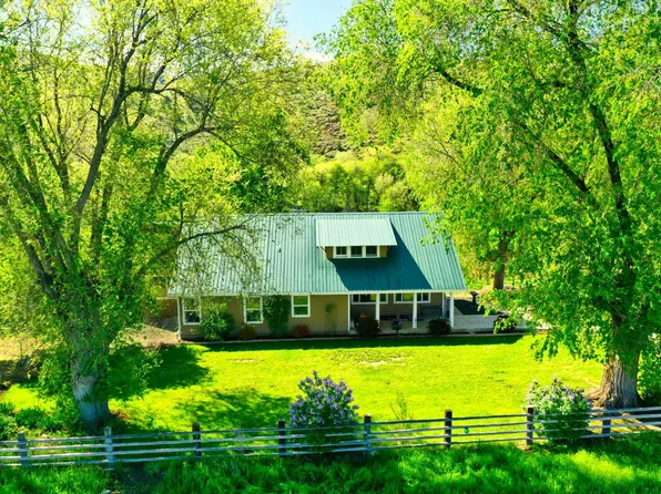 29027 S Fork Rd, Dayville, OR 97825