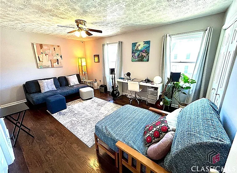 250 Cleveland Rd #147 — Photo 5