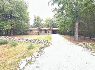 1408 N Shore Dr, Horseshoe Bend, AR 72512