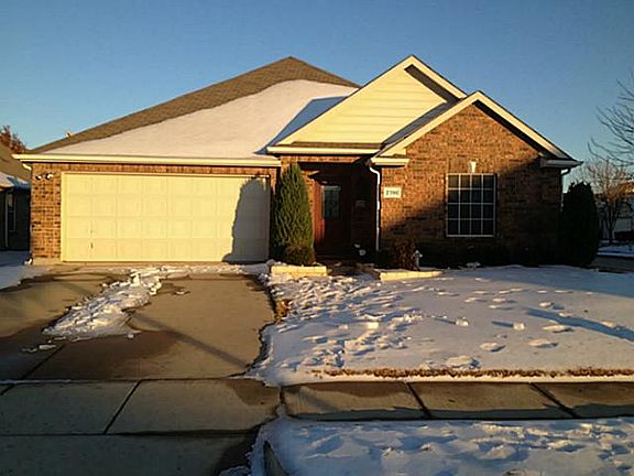 2nd image of 2701 Winterberry Ln