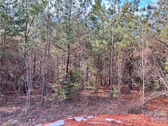 5th image of 1229 Centennial Rd