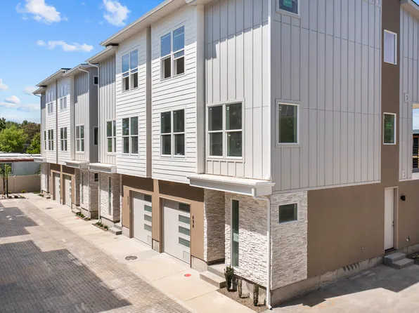 478 E Violets Cove Ln, Garden City, ID 83714