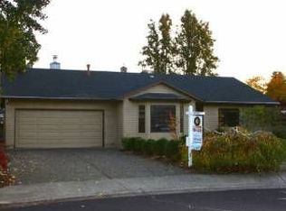 14620 NW Oak Hills Dr, Beaverton, OR
