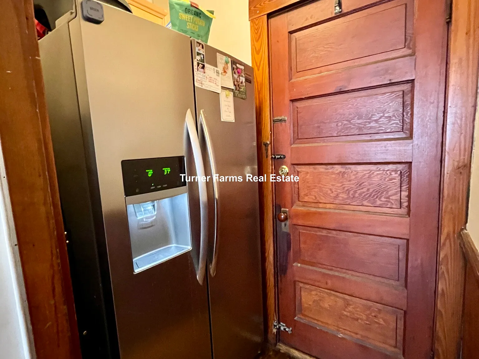 2 bed, 9999 sqft, $3,600 — Photo 1