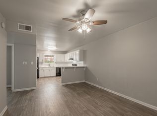 600 Palm St #11363965, Huntsville, TX 77340