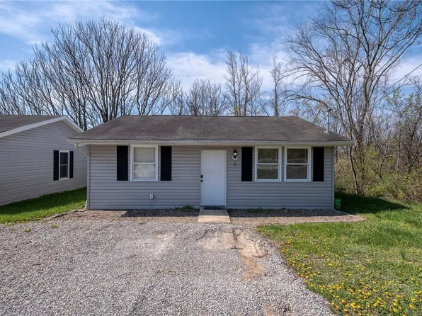 249 Washington Rd #5, Waynesburg, PA 15370