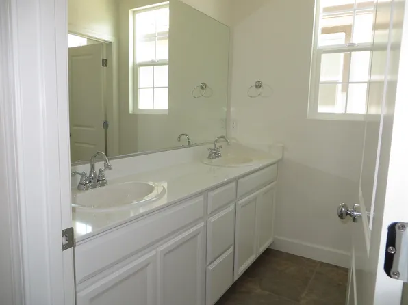 1388-1390 S Dairy Dr #1388, Tracy, CA 95391