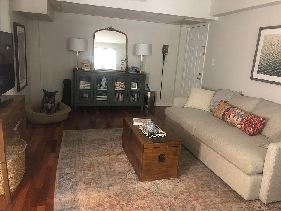 1st image of 1859 Wilson Blvd APT 369