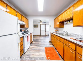 1121 W Badger Rd #2, Madison, WI 53713