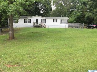 220 Cedar Dr, Gadsden, AL 35901