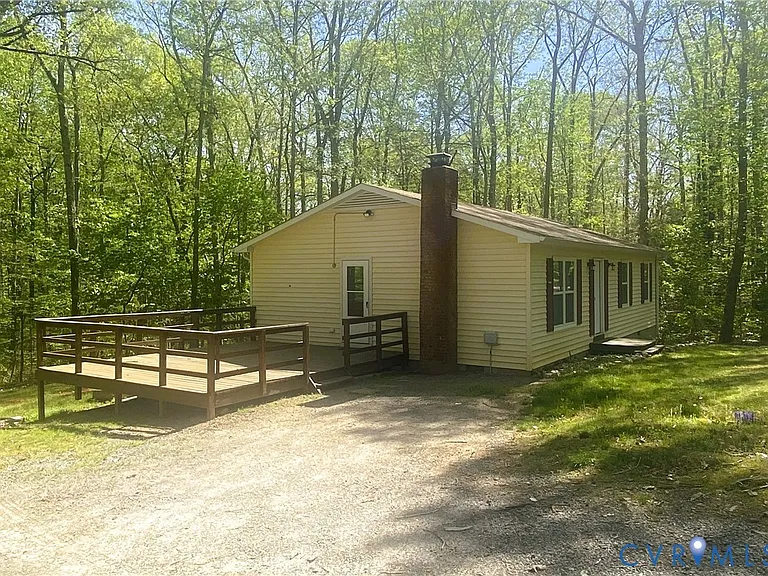 6009 Noranda Dr — Photo 2
