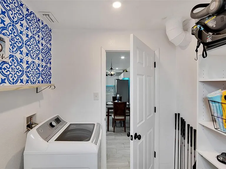 4731 W Montgomery Ave — Photo 31