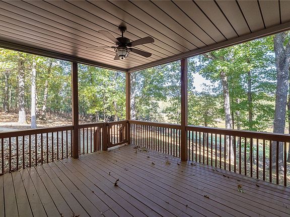 2nd image of 9 McCollough Pl