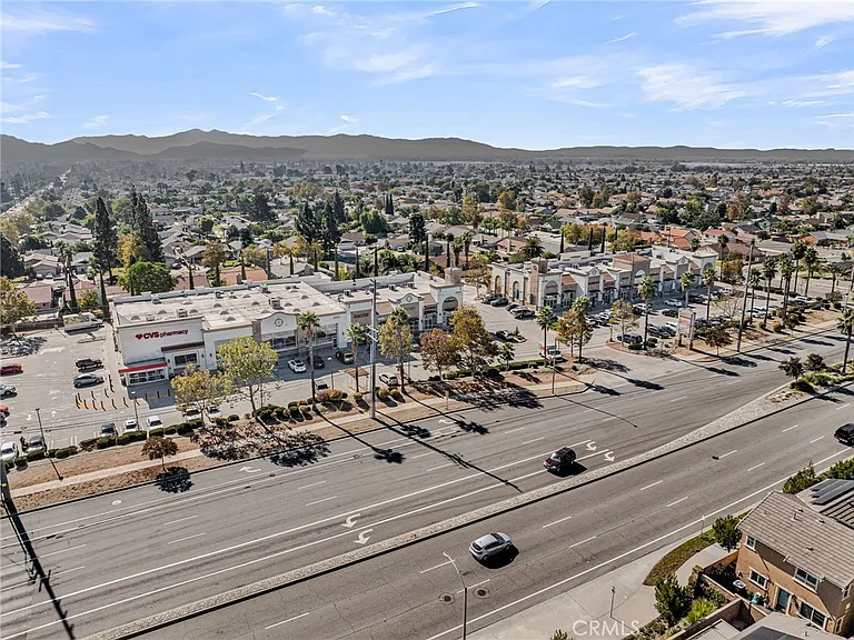 16064 Symphony Ln — Photo 23