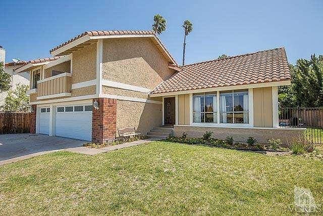 1st image of 3474 Avenida Amaranto
