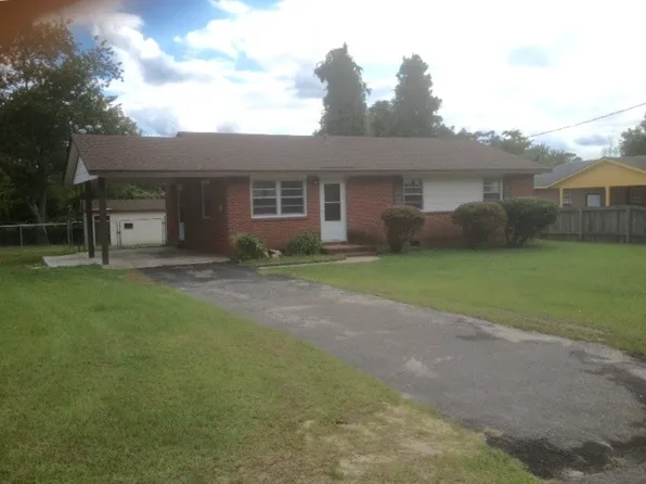 6029 Cornish St, Fayetteville, NC 28314