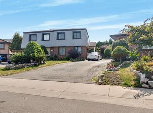 40 Yeoville Ct, Hamilton, ON