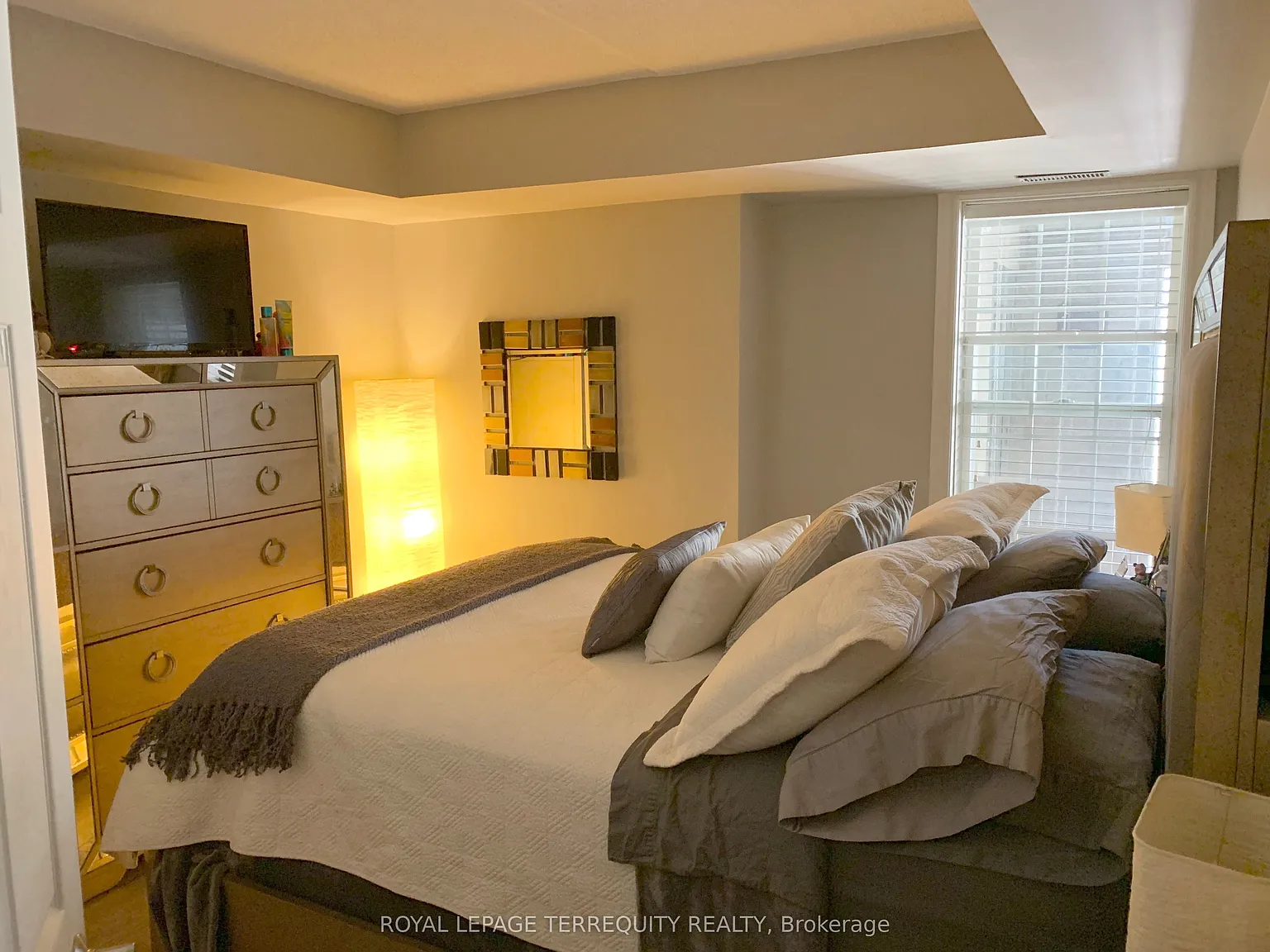 2 bed, $2,175 — Photo 3