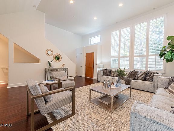 5th image of 1238 22nd St Unit 3
