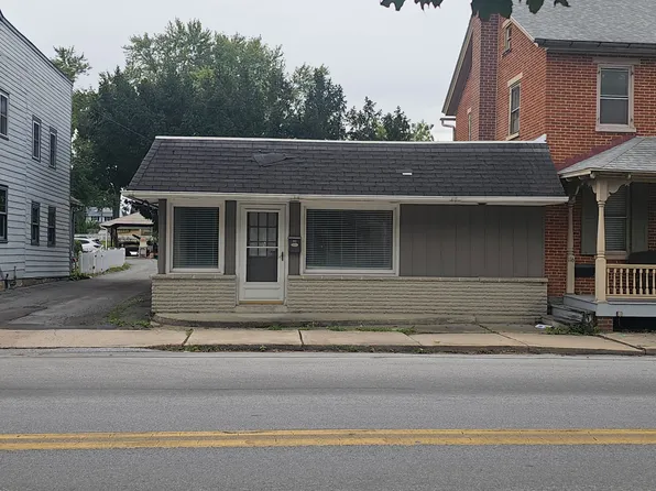 114 W Main St, Strasburg, PA 17579
