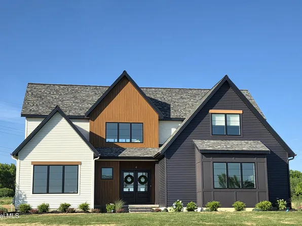 4 Faulkner Drive, Waterford, NY 12188