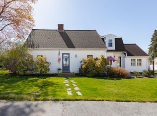 2 Mitchell Rd, Marblehead, MA 01945