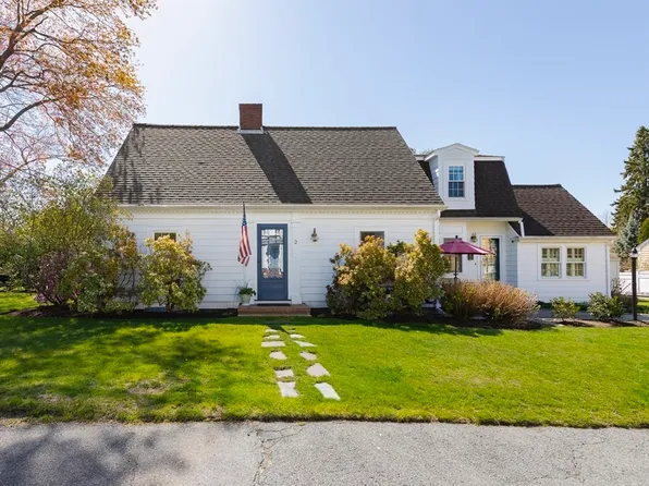 2 Mitchell Rd, Marblehead, MA 01945